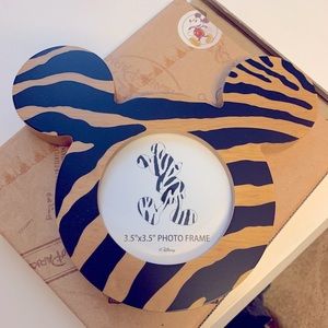 Cute wooden Mickey frame!